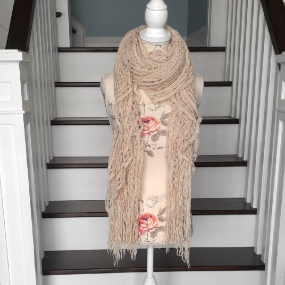 ^ Vintage handmade crocheted cream scarf wrap